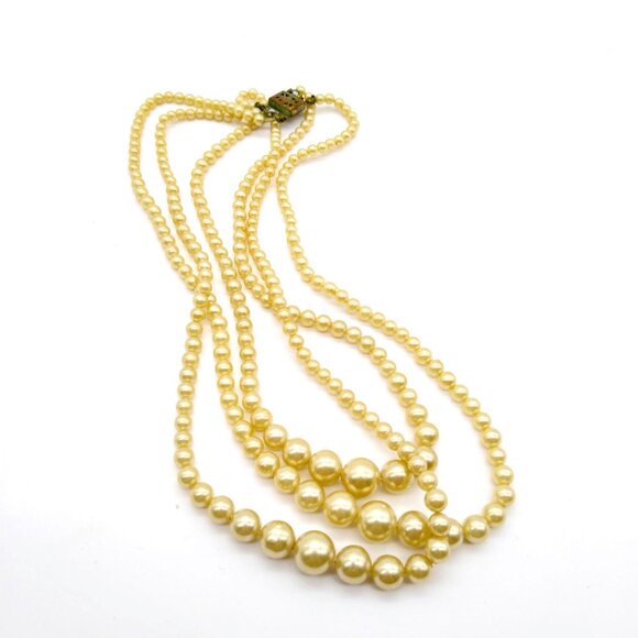 Vintage Triple Strand Faux Pearl Choker Necklace, Classic Graduated Multi Strand - Picture 2 of 4